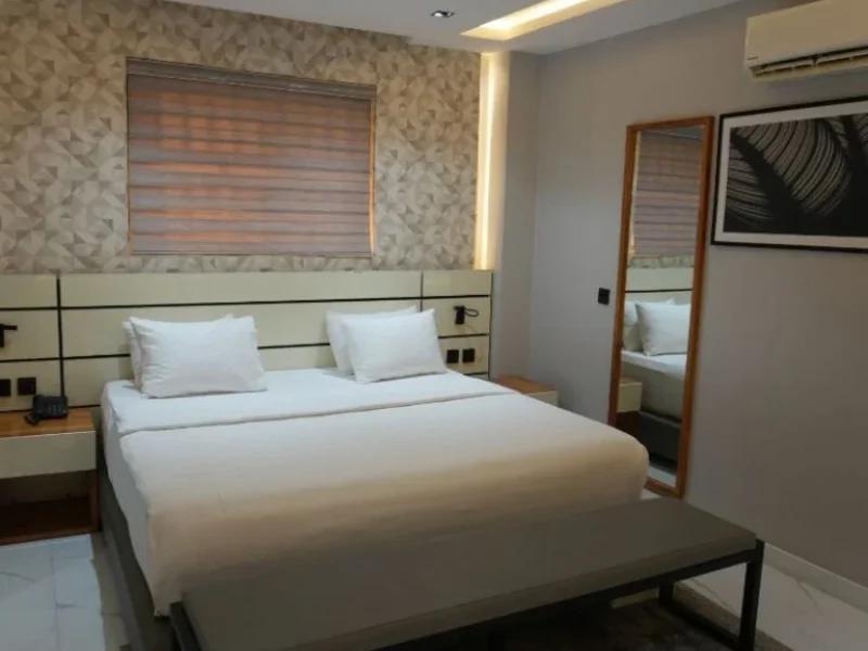 Luxury Room
