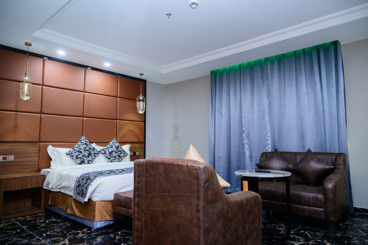 Executive Suite